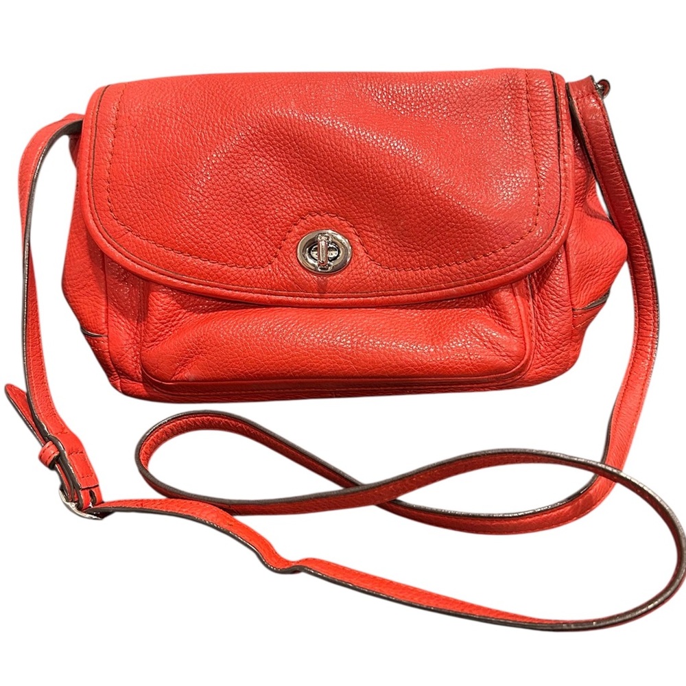 Vintage Coach Vibrant Red Leather Crossbody Bag - Picture 2 of 12